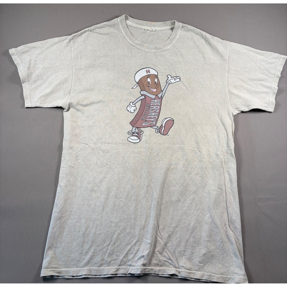 Hersheys Milk Chocolate Graphic T-Shirt Mens Large Grey Faded Vintage 2011 Tee